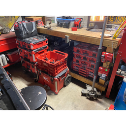 Milwaukee PACKOUT 22 In. Rolling Toolbox, 250 Lb. Capacity